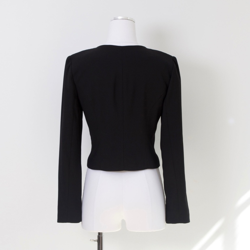 90's Vintage V-Neck Cropped Blazer - Picture 4 of 4